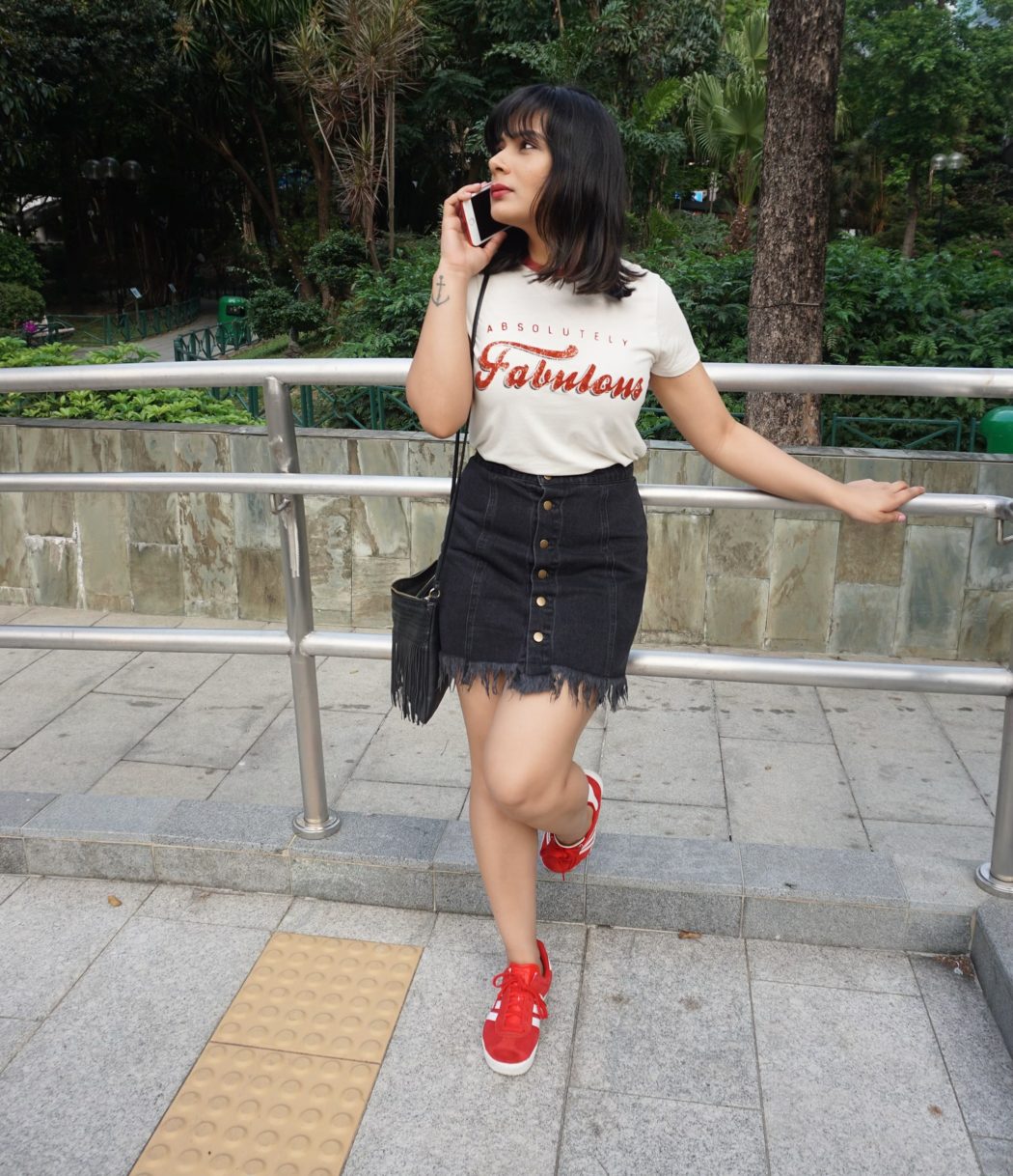 Hong Kong Lookbook - Day 1 | Slogan Tshirt & Denim Skirt