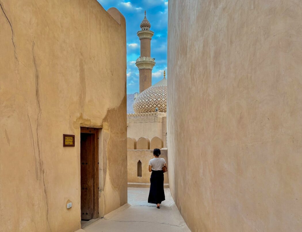 How to Get from Muscat to Nizwa: Cheapest Options, Travel Tips & Sunset Experience